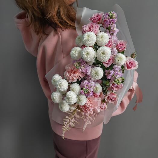 Fragrant airy bouquet