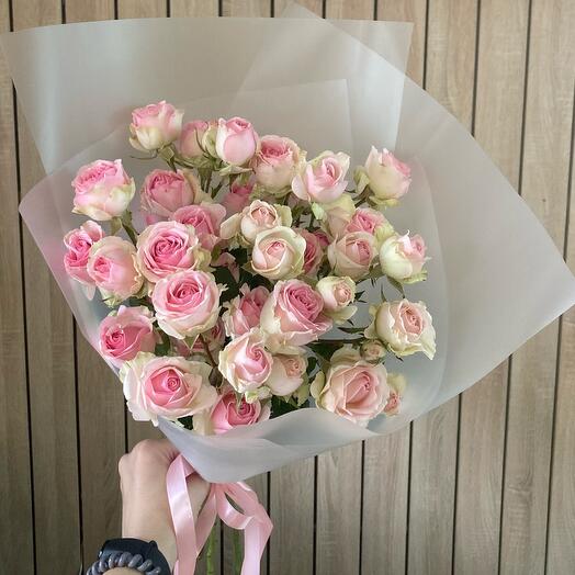 Bouquet of pink bush roses (5 pcs)