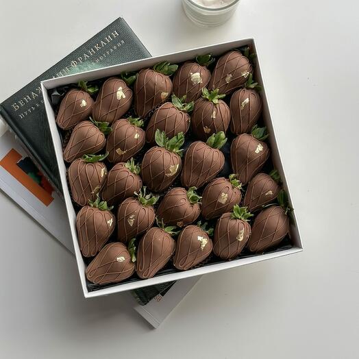 Клубничный бокс «Шарм»