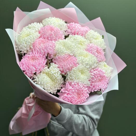 Bouquet of Crimean chrysanthemums