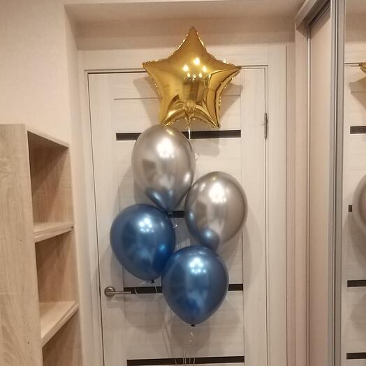 Фонтан из 5 гелиевых шаров
