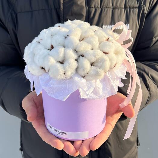 Шляпная коробка с хлопком