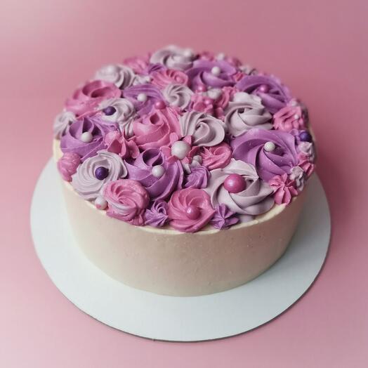 Vanilla berry cake