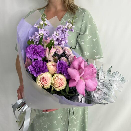 Букет с лунным диантусом