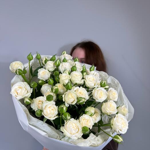 Ramo de rosa peonía blanca