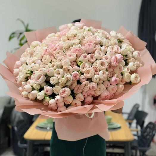 101 peony rose bouquet