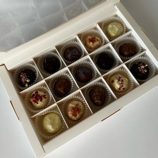 Конфеты ручной работы 15 шт