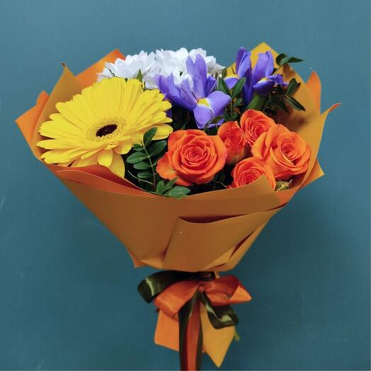 Букет яркий размера S