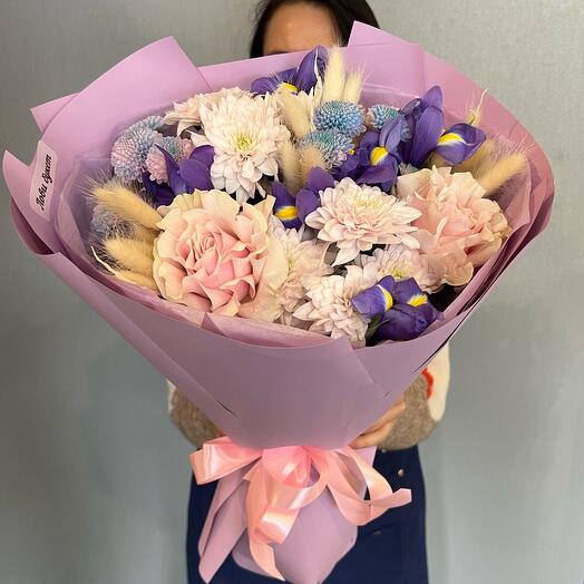 Pink bouquet with irises