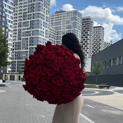 Красные розы