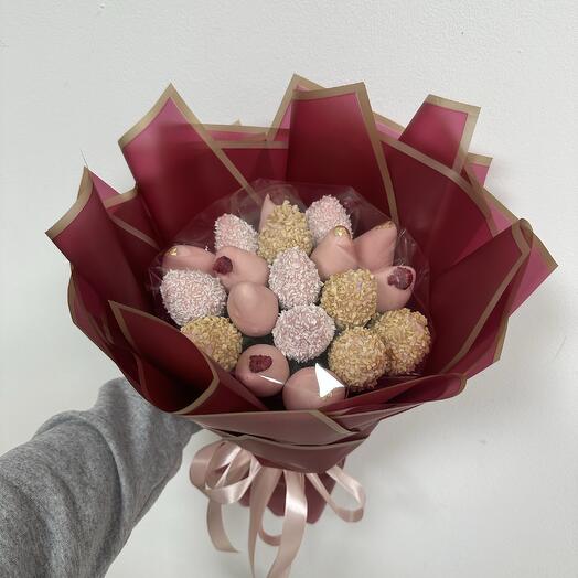 Букет из клубники в шоколаде 1