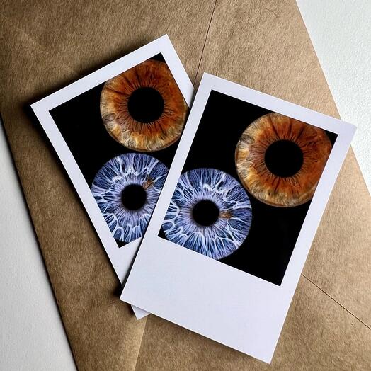 Электронный подарочный сертификат Фото радужки глаза (парное фото формата «Под чехол»)