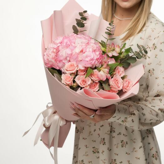 Гортензия, кустовая роза и альстромерия букет Симфония les fleur (В0025)