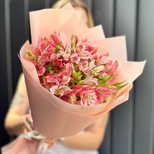 Букет из 7 розовых альстромерий🥰