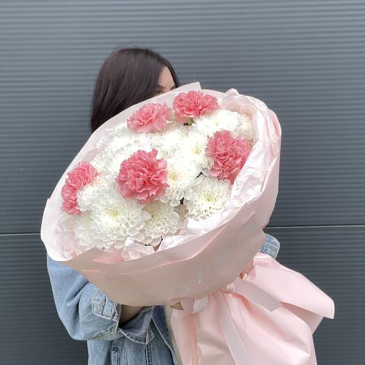 С Любовь и нежностью 🌸
