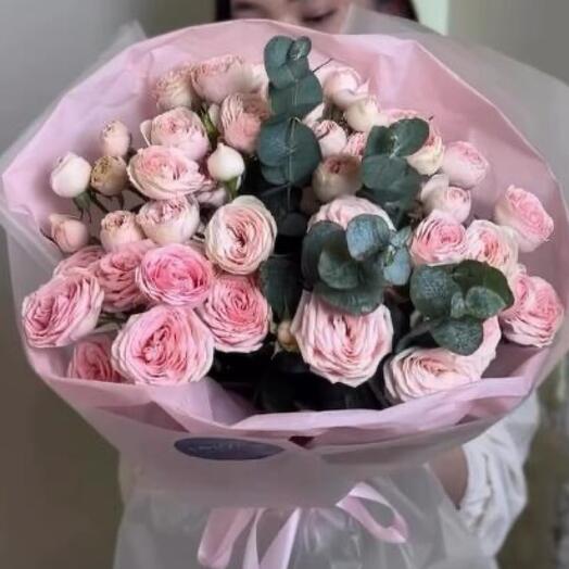 Кустовые розы Sweet Giselle