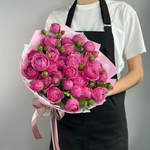 9 пионовидных кустовых роз Мисти баблз