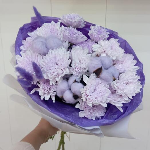 Букет из кустовых хризантем
