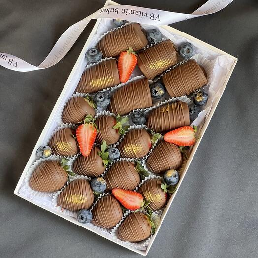 Клубника и Бананы в бельгийском шоколаде