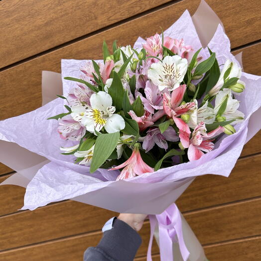 Букет микс из альстромерии 🌸