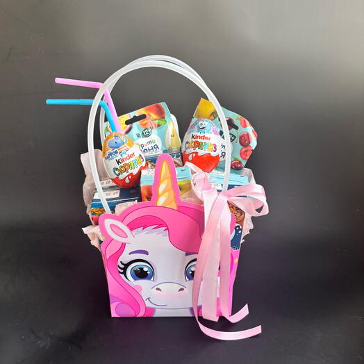 Детский подарок с соками фруттоняня  и детскими вкусняшками