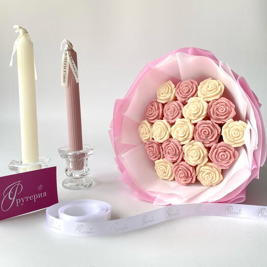 Букет из 19 шоколадных роз для любимой