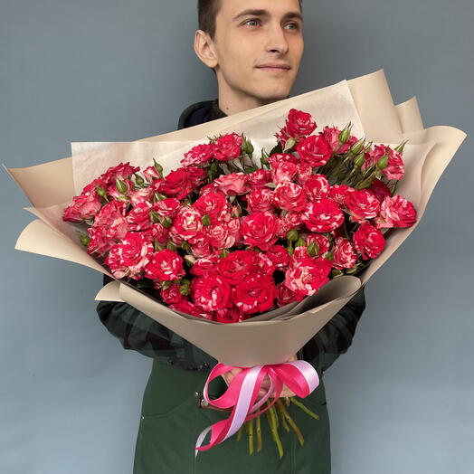 15 ярких кустовых роз