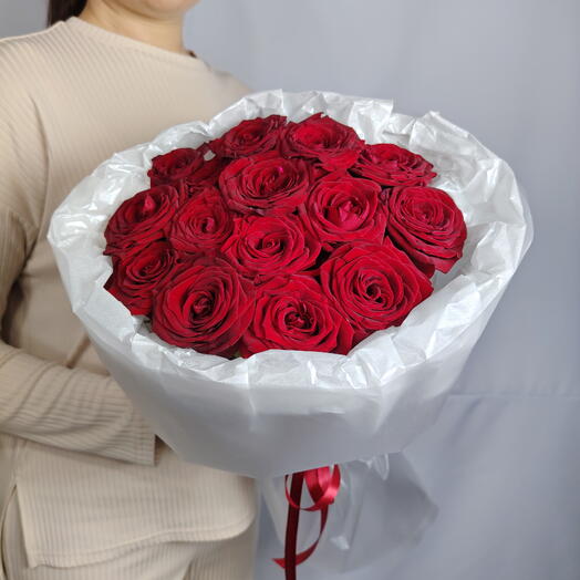 🍒 Букет с доставкой 24/7 "PERVOЦВЕТ" из 15 красных роз Ред Наоми🌹
