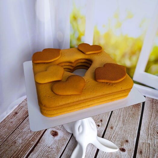 Коржи медовые квадратные 20 см с сердцем внутри, 4 штуки