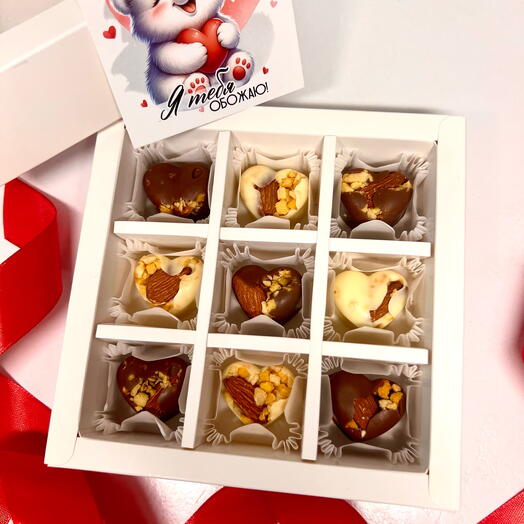 Шоколадные сердечки с миндалем и манго