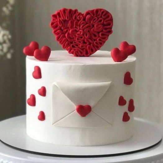 «Письмо любви» — валентинский торт с сердцем