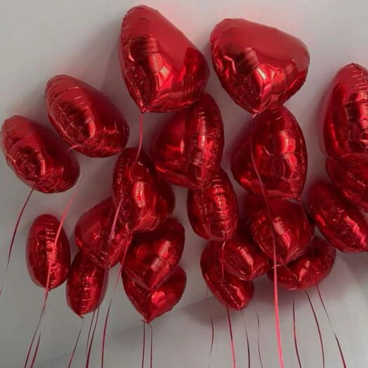 20 красных сердец любимой