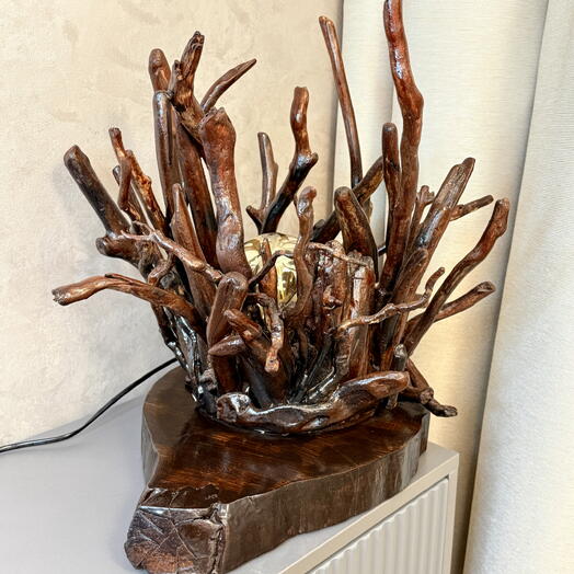 Светильник из дерева «Дух Леса»