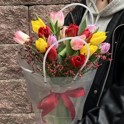 Цветы в коробке юльпаны