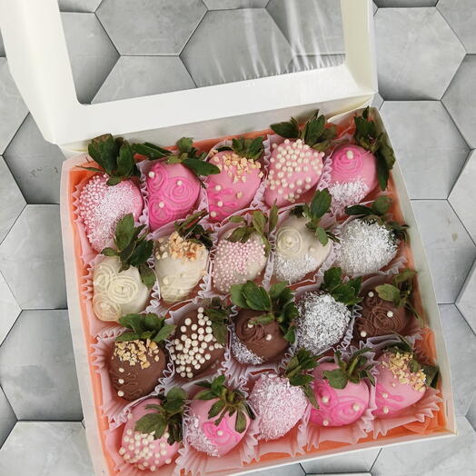 Клубника в шоколаде микс