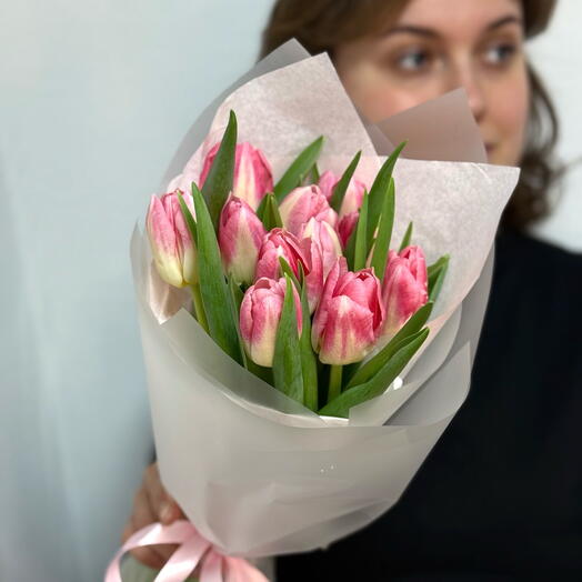 11 тюльпанов