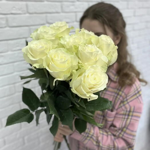 Букет из 9 белых роз