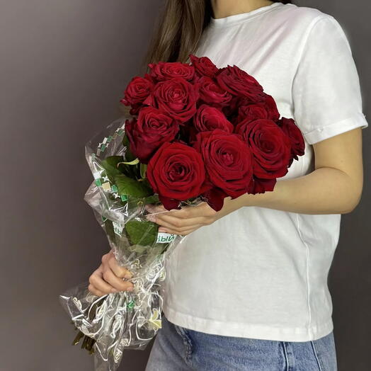 Пачка (15 штук) роз 40 см, Ред Наоми