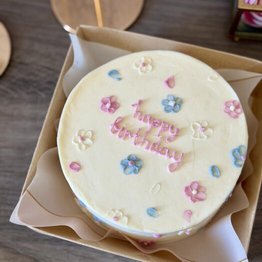 Бенто торт с цветочками «Happy birthday»