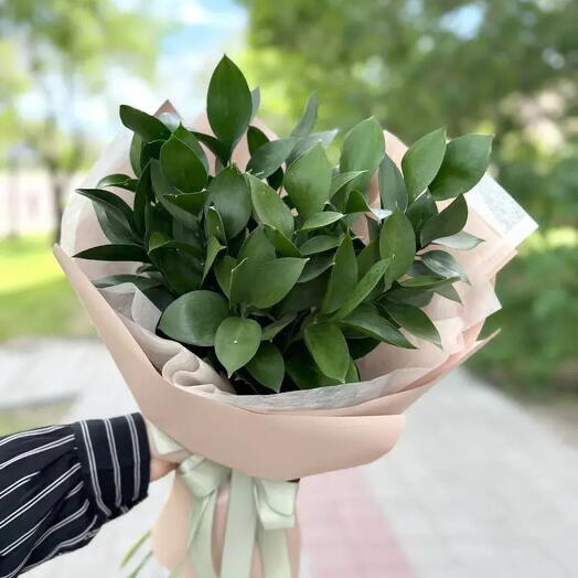 Букет «Рускус»