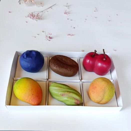 Набор корпусных пирожных