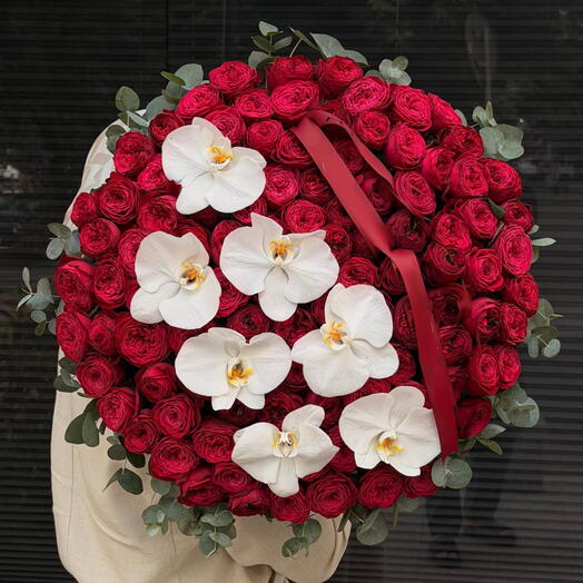 Luxury peonies bouquet