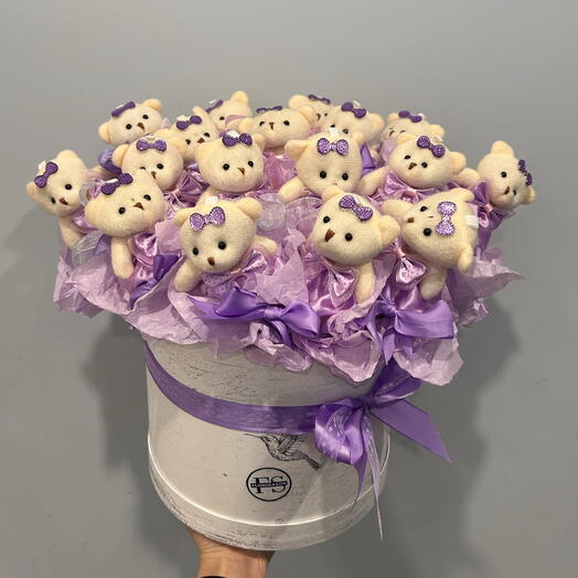 Большая коробка с мишками
