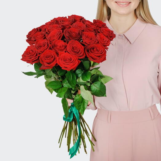 Букет из красных роз 25шт