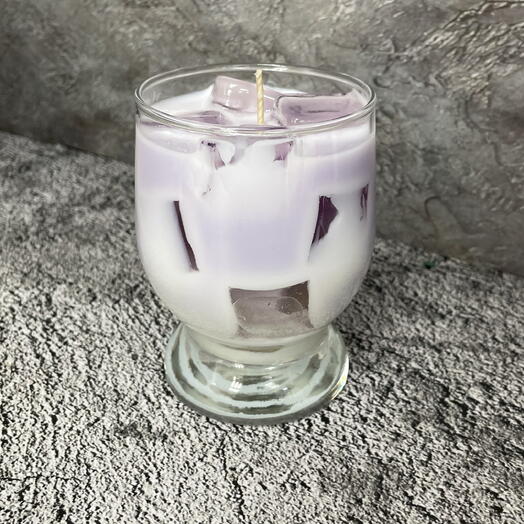 Свеча ручной работы ароматическая «лавандовый раф»💜🧊