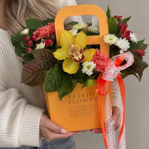 Цветочная композиция «Солнечный букет» 🌼🧡