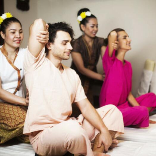 ТАЙСКИЙ МАССАЖ ДЛЯ ДВОИХ В ROYAL THAI 60 МИН