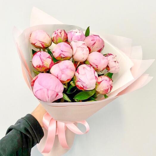 ✅ 15 peonies