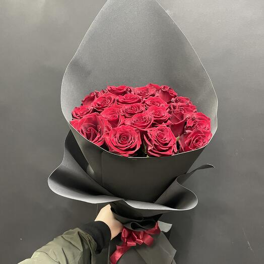 Bouquet of 19 Roses