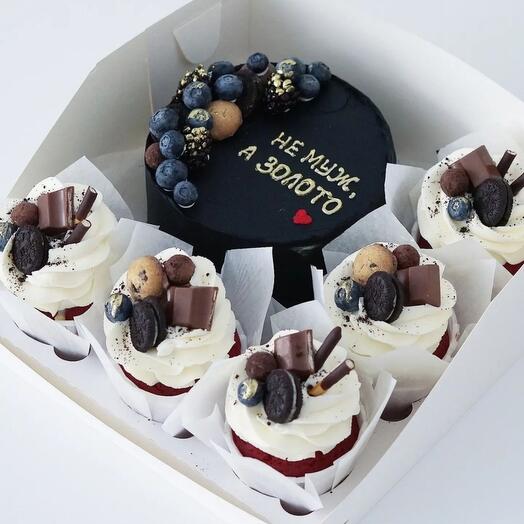 Set of cake and cupcakes 5 pcs